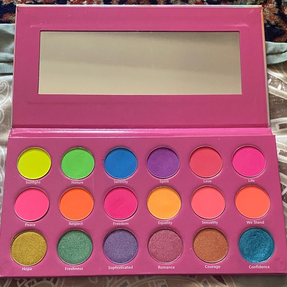 Fierte Other - Fierte Eyeshadow Palette